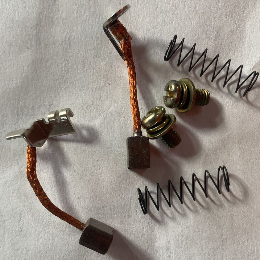 Carbones de Arrancador para Yamaha YBR-XT