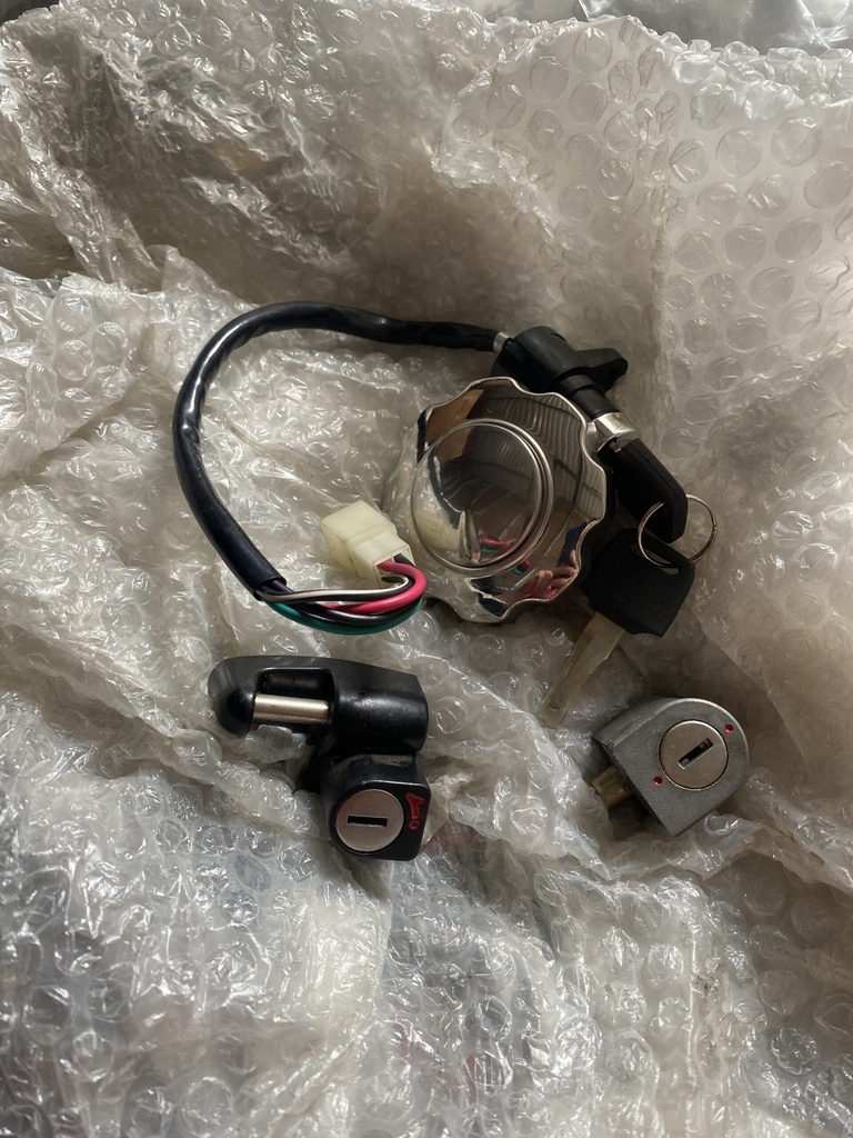 Llavin Kit para Motocicleta Tipo Freedom ZS, Formula Nano, Katana CG o Similar
