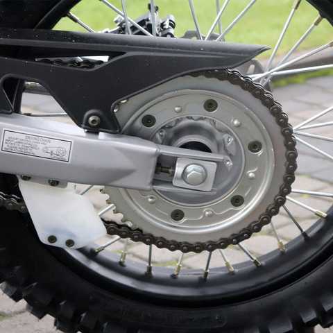 Piñon Trasero para Katana SX-2 Original