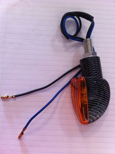 [CM01122-OF/Z3-G] Direccional tipo Flecha de Carbon Generico