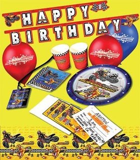 [SI1730200-OF/MV-G] Paquete Fiesta MX Superstars (52 Piezas)