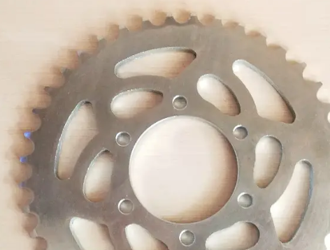 [290420246-OF/Y7-] Piñon Trasero Katana SM2 CR6 Original
